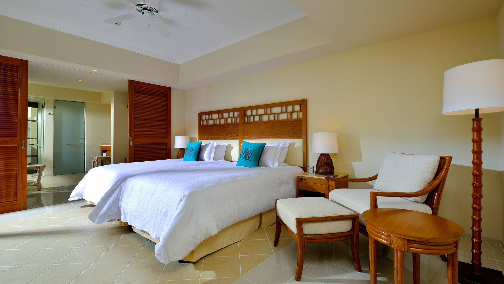 יומיטאן The Uza Terrace Beach Club Villas מראה חיצוני תמונה